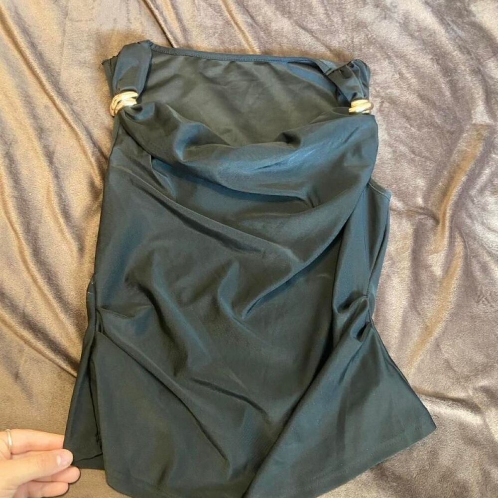 Black/Gold Tank Top Size L